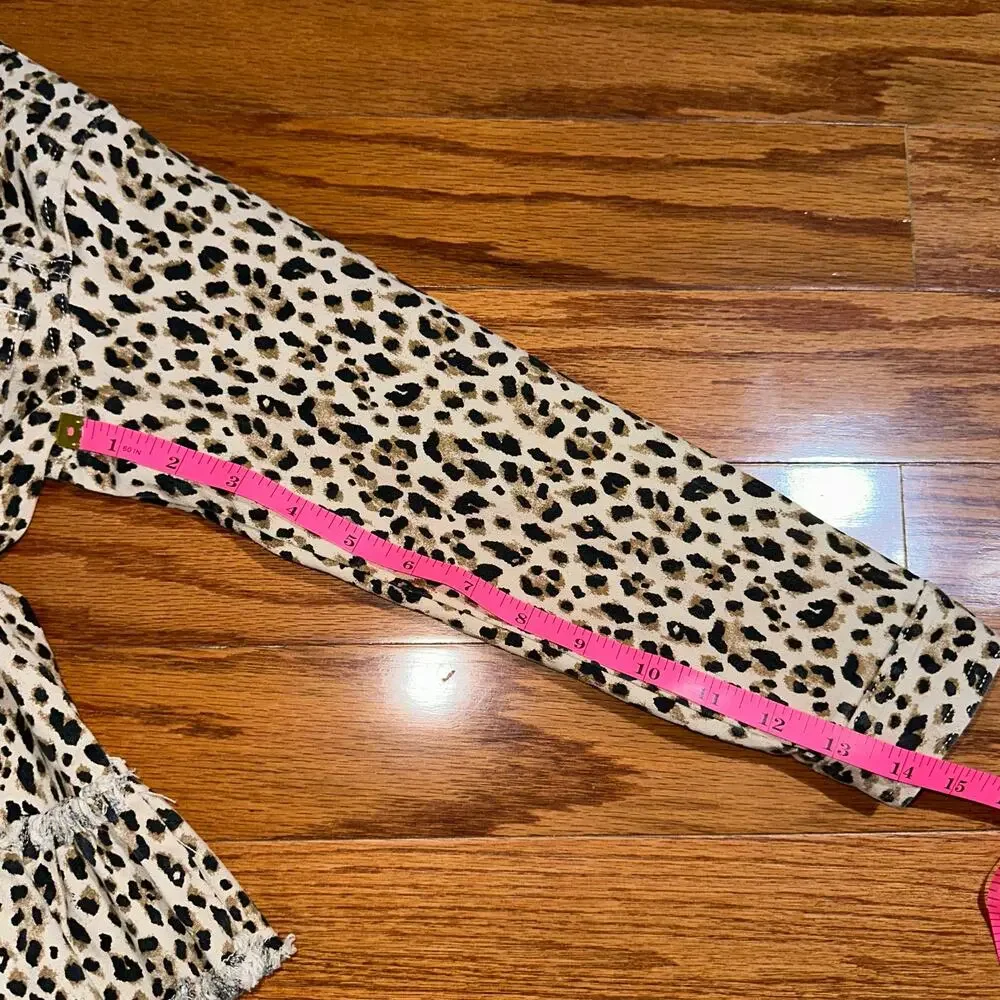 365 Kids Garanimals Hello Kitty Cheetah Animal Print Denim Jacket Size 6